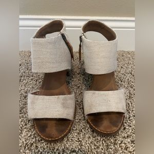 Toms Majorca Cut Out Sandals size 7m